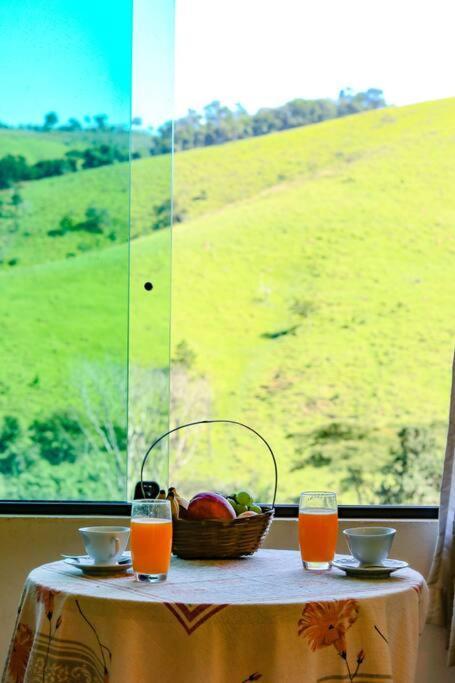 Recanto Dos Beija Flores, Chale Lantana C Monte Alegre do Sul Dış mekan fotoğraf