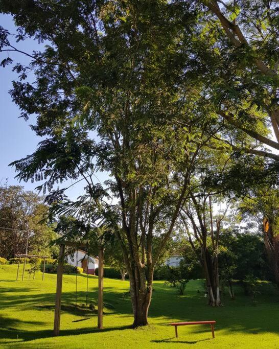 Recanto Dos Beija Flores, Chale Lantana C Monte Alegre do Sul Dış mekan fotoğraf